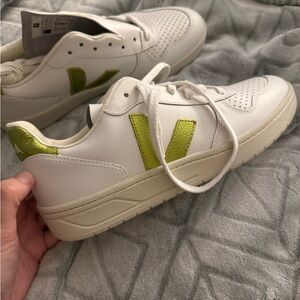 BRAND NEW Veja White and Lime Sneakers